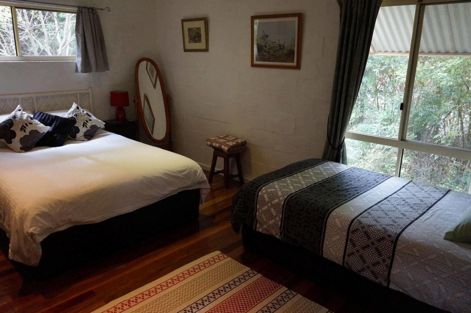 คิดด์ สตรีท คอทเทจเจส Hotel ภูเขาแทมโบรีน ภายนอก รูปภาพ